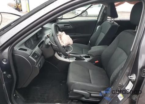 2015 Honda Accord Lx z USA, uszkodzony, nr VIN 1HGCR2F30FA215981